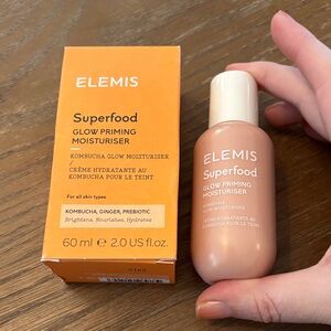 ELEMIS Superfood Glow Priming Moisturiser - Warm Peach